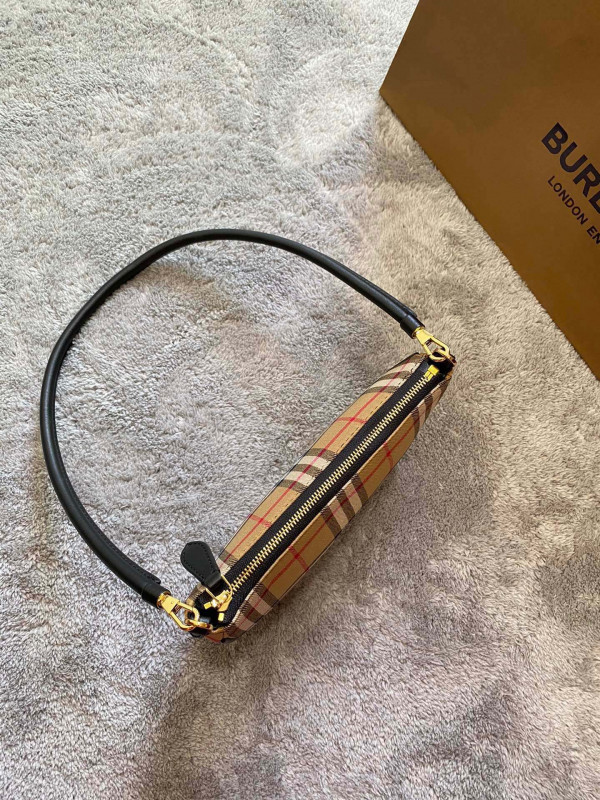 HOT SALE BURBERRY Olympia Pouch