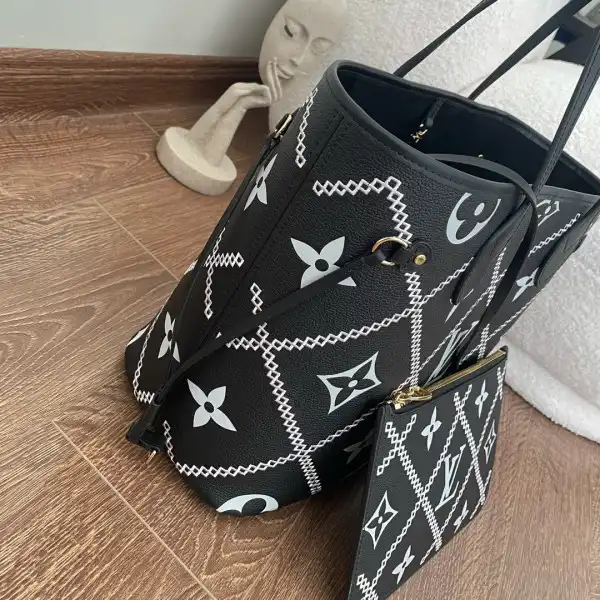 Frstbag ru LOUIS VUITTON NEVERFULL MM