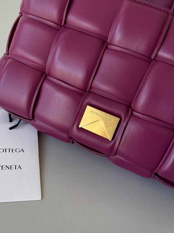 HOT SALE BOTTEGA VENETA CASSETTE