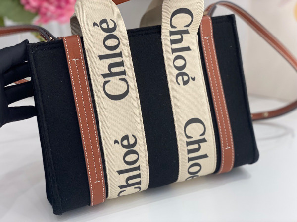 HOT SALE CHLOÉ small woody tote bag