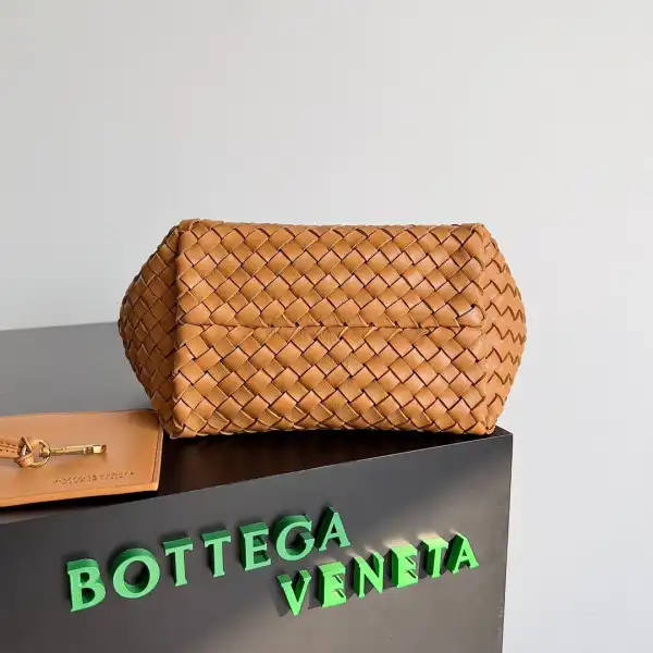 Frstbag ru BOTTEGA VENETA MINI CABAT