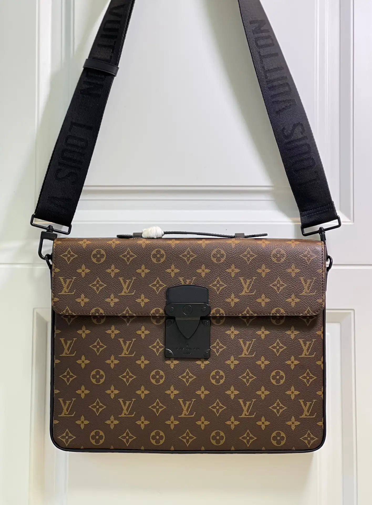 First Bag Ru LOUIS VUITTON S LOCK BRIEFCASE