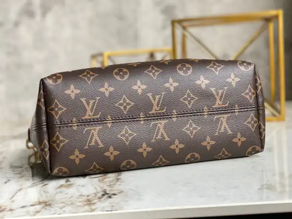 LOUIS VUITTON BOÉTIE PM