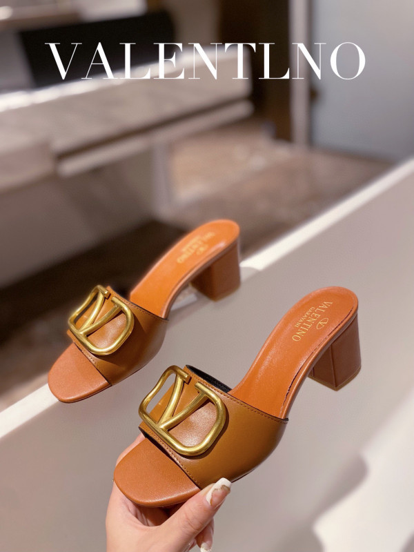 HOT SALE VALENTINO VLOGO SIGNATURE SLIDE SANDAL