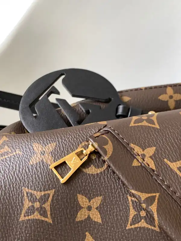 Cheap LOUIS VUITTON MONTSOURIS PM