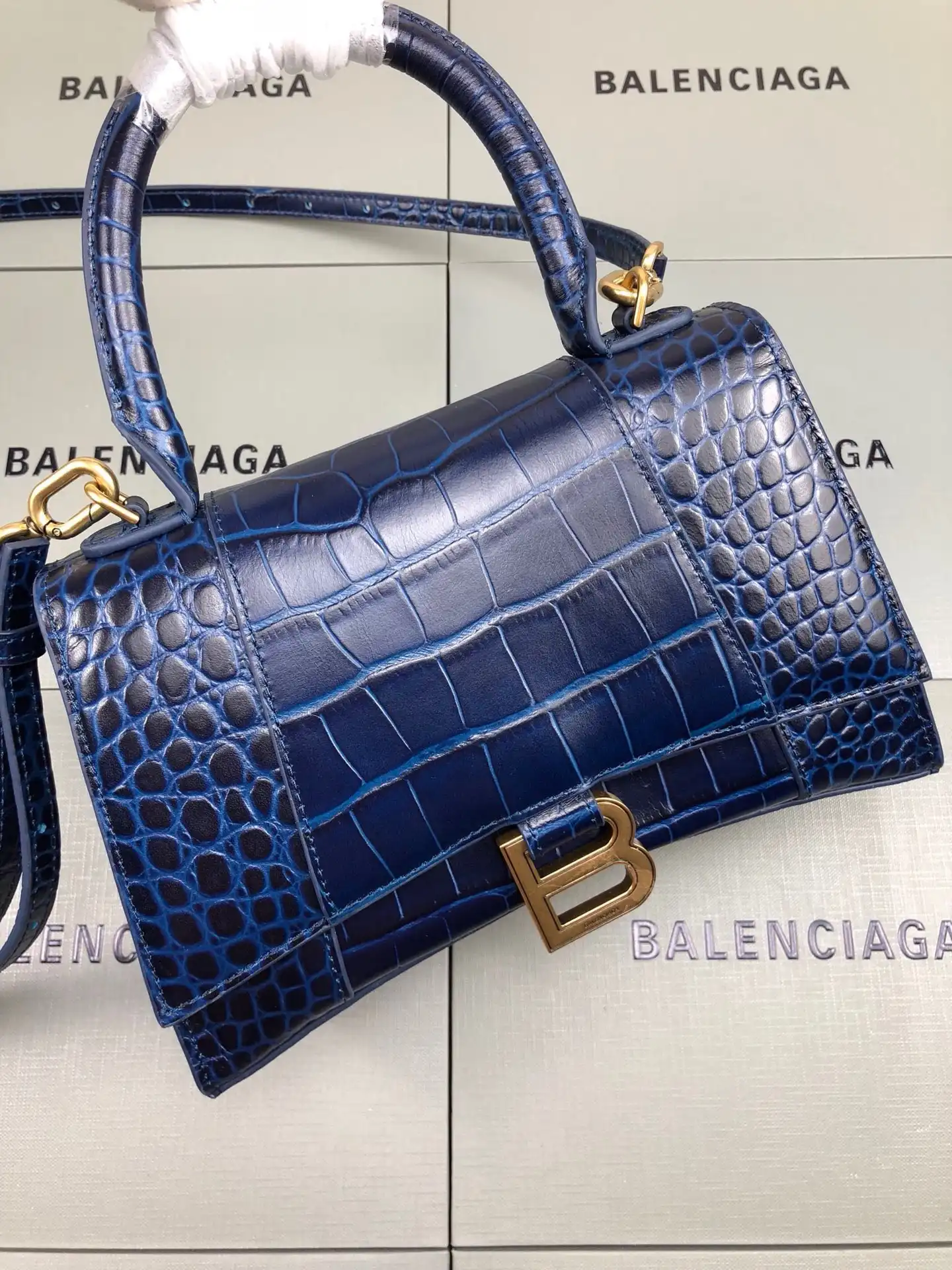 BALENCIAGA HOURGLASS SMALL TOP HANDLE BAG