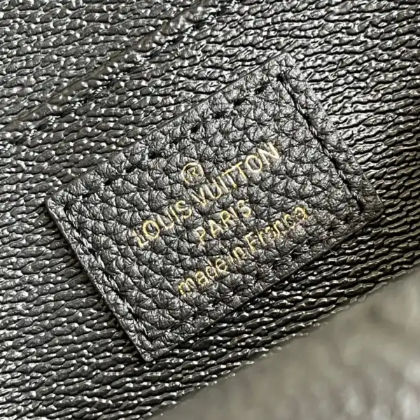 First bag ru LOUIS VUITTON COSMETIC POUCH