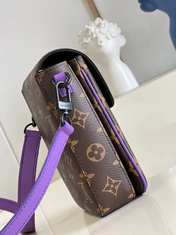 LOUIS VUITTON S-LOCK VERTICAL WEARABLE WALLET