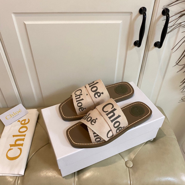 HOT SALE CHLOÉ woody flat mule