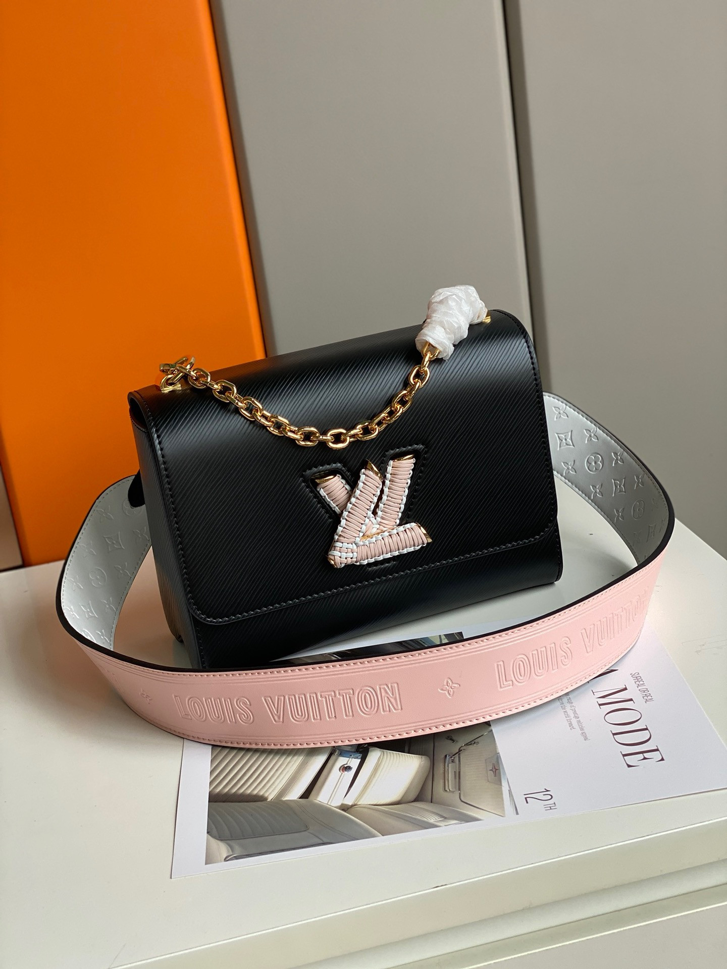 HOT SALE LOUIS VUITTON TWIST MM