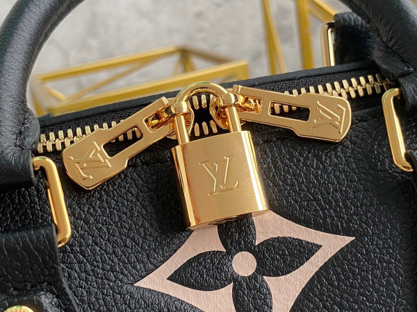 HOT SALE LOUIS VUITTON SPEEDY BANDOULIÈRE 25