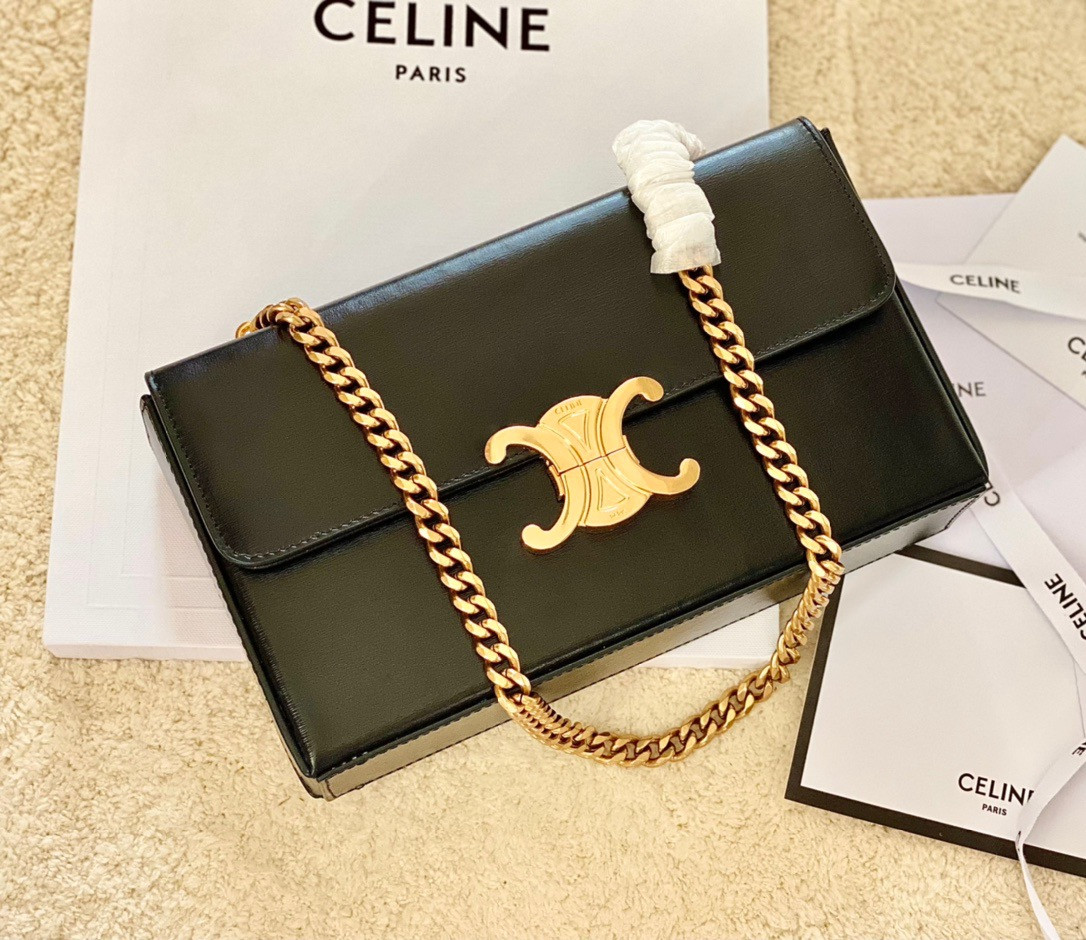 HOT SALE CELIN* CHAIN BOX TRIOMPHE BAG IN SHINY CALFSKIN