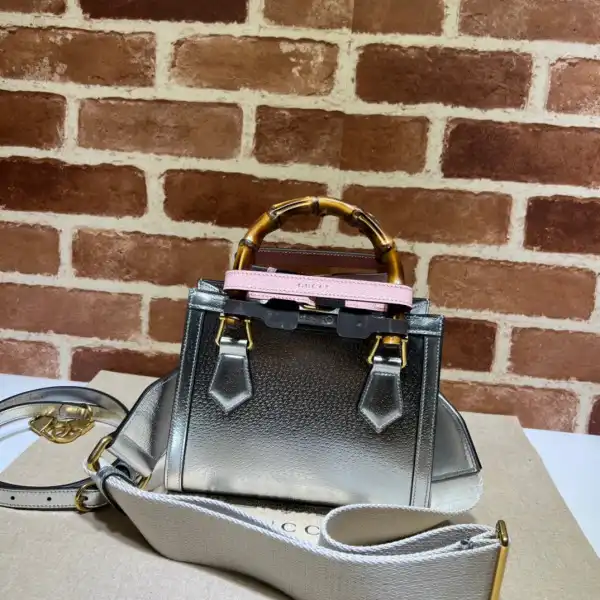 Frstbag ru Gucci Diana mini tote bag