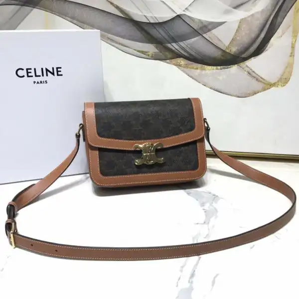 CELIN* MEDIUM TRIOMPHE BAG