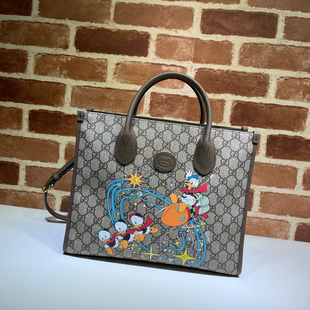 HOT SALE Disney x Gucci Donald Duck tote bag