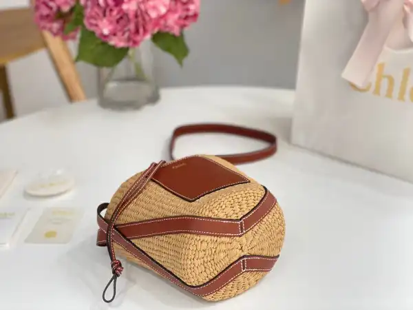 CHLOÉ small basket