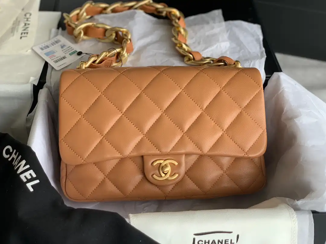 First bag ru CHANEL LARGE FLAP BAG