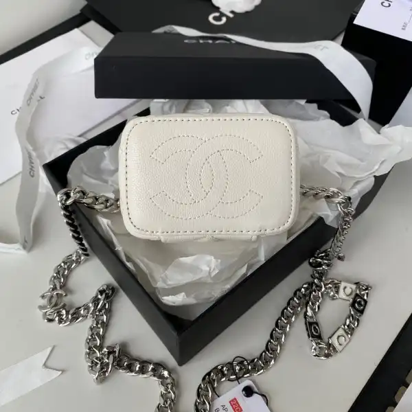 CHANEL VANITY CASE