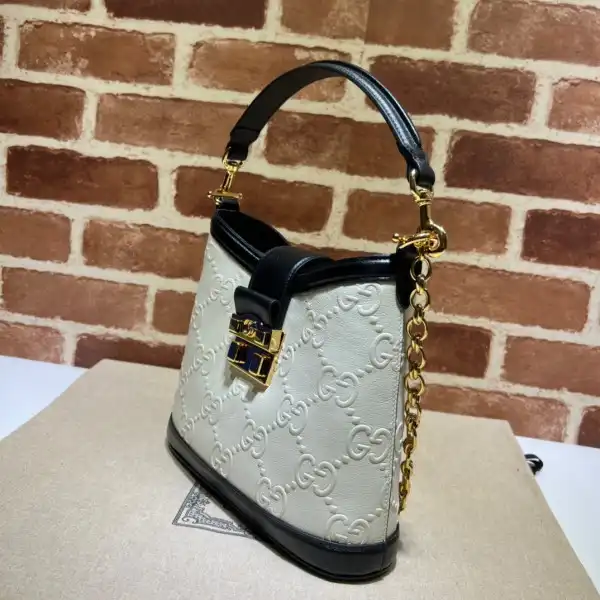 GUCCI Small GG shoulder bag