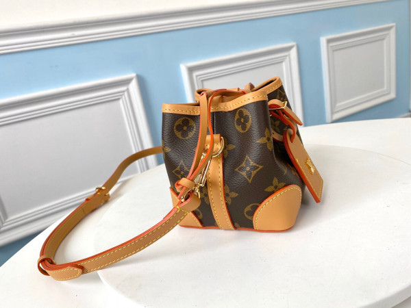 HOT SALE LOUIS VUITTON NOÉ PURSE