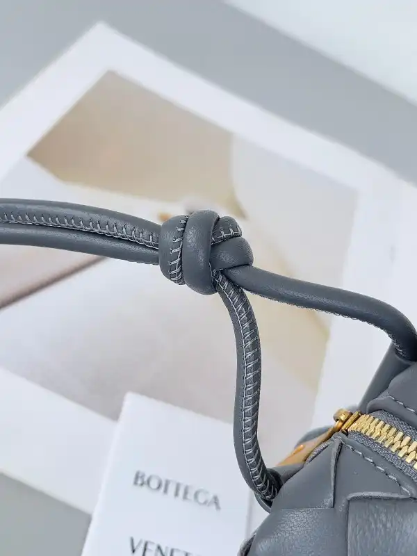 BOTTEGA VENETA Mini Loop Camera Bag