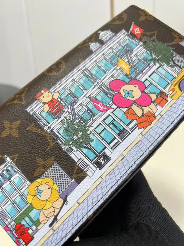 LOUIS VUITTON POCHETTE FÉLICIE