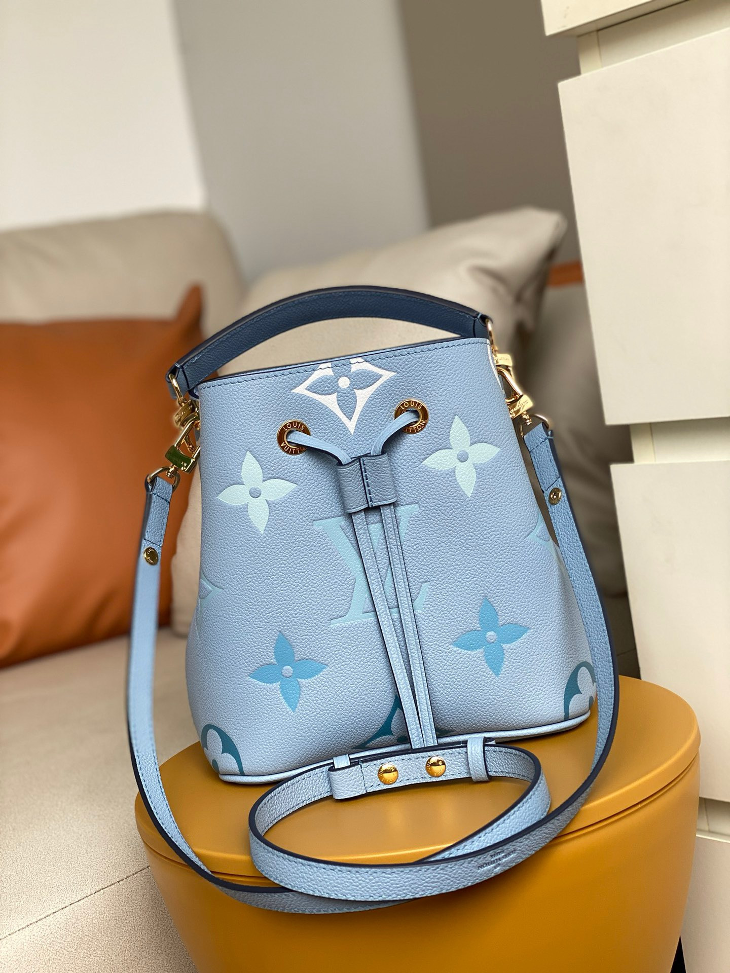 HOT SALE LOUIS VUITTON NÉONOÉ BB