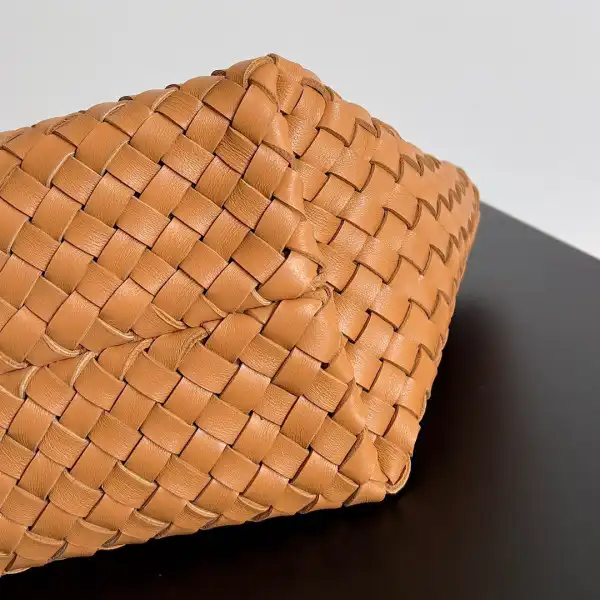 Yupoo bagsoffer BOTTEGA VENETA MINI CABAT