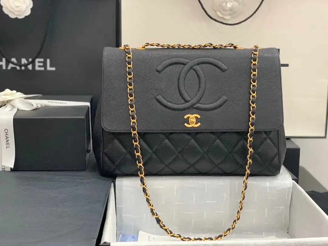 First bag ru CHANEL FLAP BAG CAVIAR