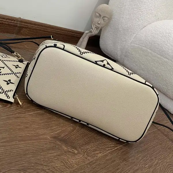 Frstbag ru LOUIS VUITTON NEVERFULL MM