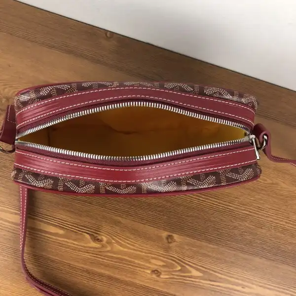 GOYARD CAPVERT BAG