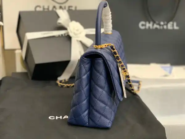 First bag ru CHANEL COCO HANDLE BAG