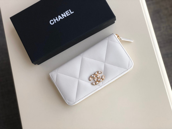 HOT SALE CL 19 ZIPPED WALLET