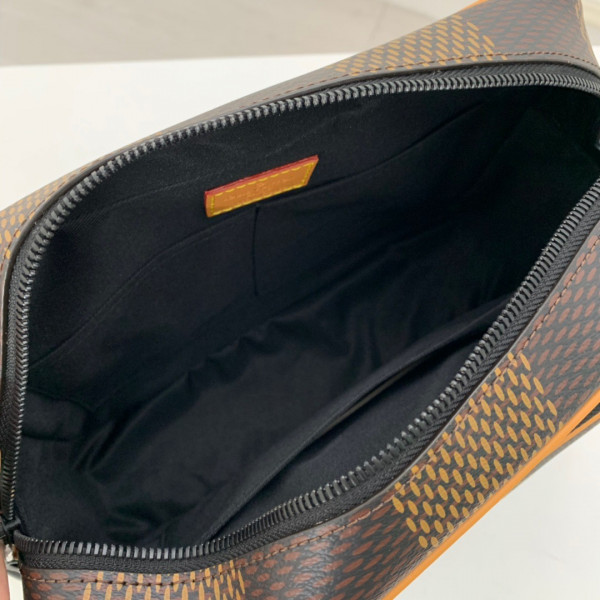 LOUIS VUITTON NANO AMAZONE MESSENGER