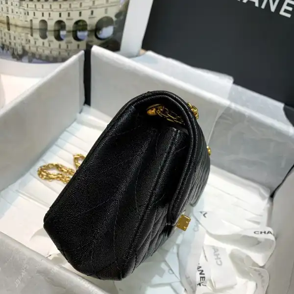 CHANEL FLAP BAG