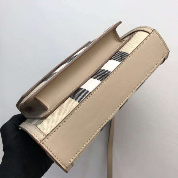 BURBERRY Pocket Bag