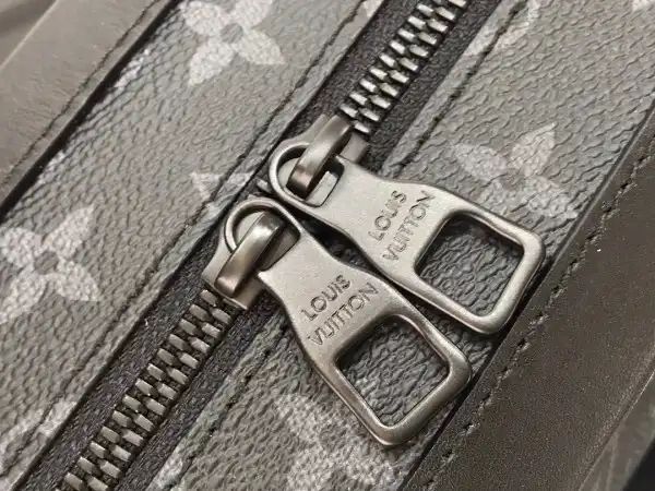 Cheap LOUIS VUITTON SOFT TRUNK