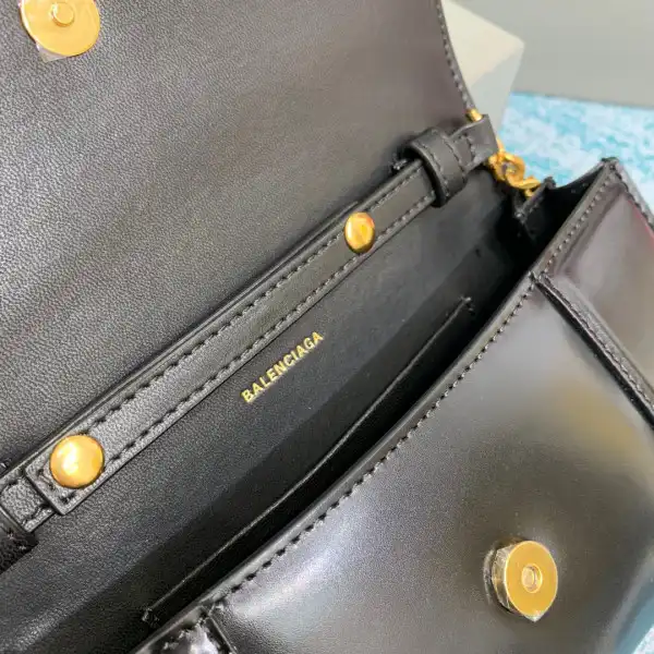 BALENCIAGA  HOURGLASS CHAIN BAG