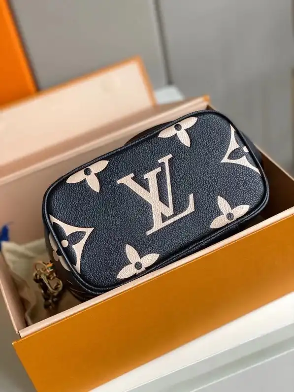 Aaa replica ru LOUIS VUITTON VANITY PM