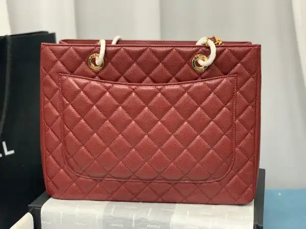 CHANEL TOTE BAG