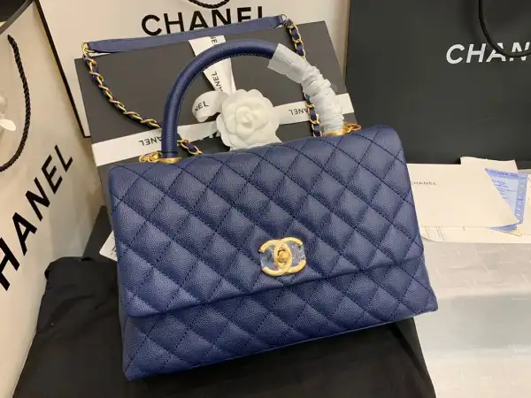 First bag ru CHANEL COCO HANDLE BAG