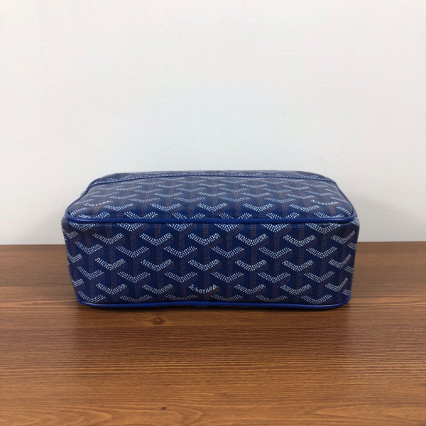 GOYARD CAPVERT BAG