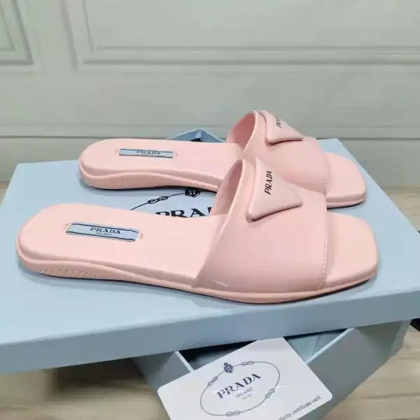 First bag ru PRADA slides