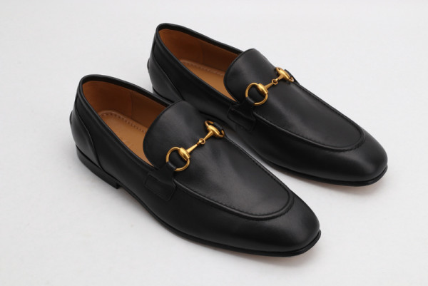 HOT SALE GUCCI Jordaan leather loafer