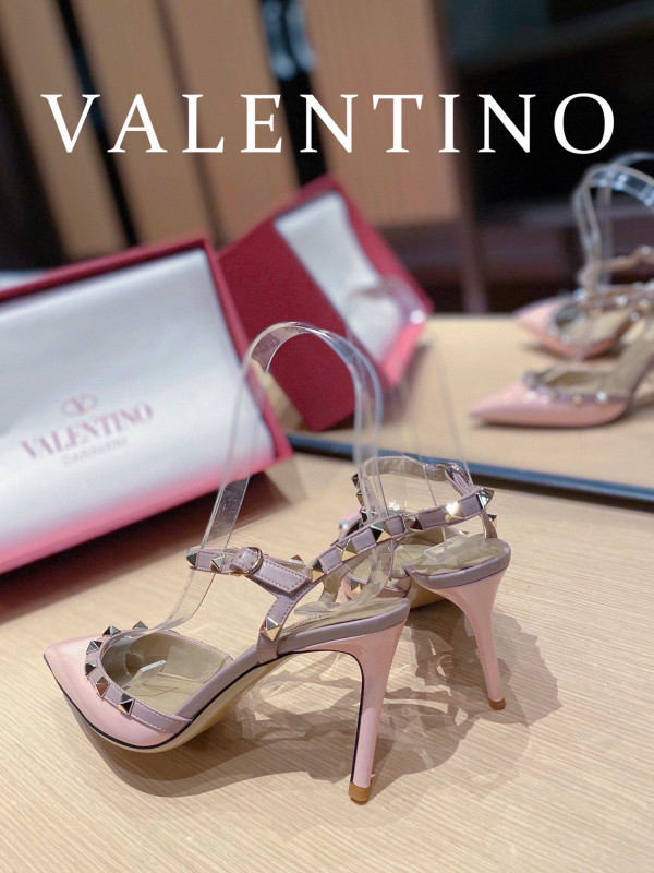 HOT SALE VALENTINO ROCKSTUD SANDAL