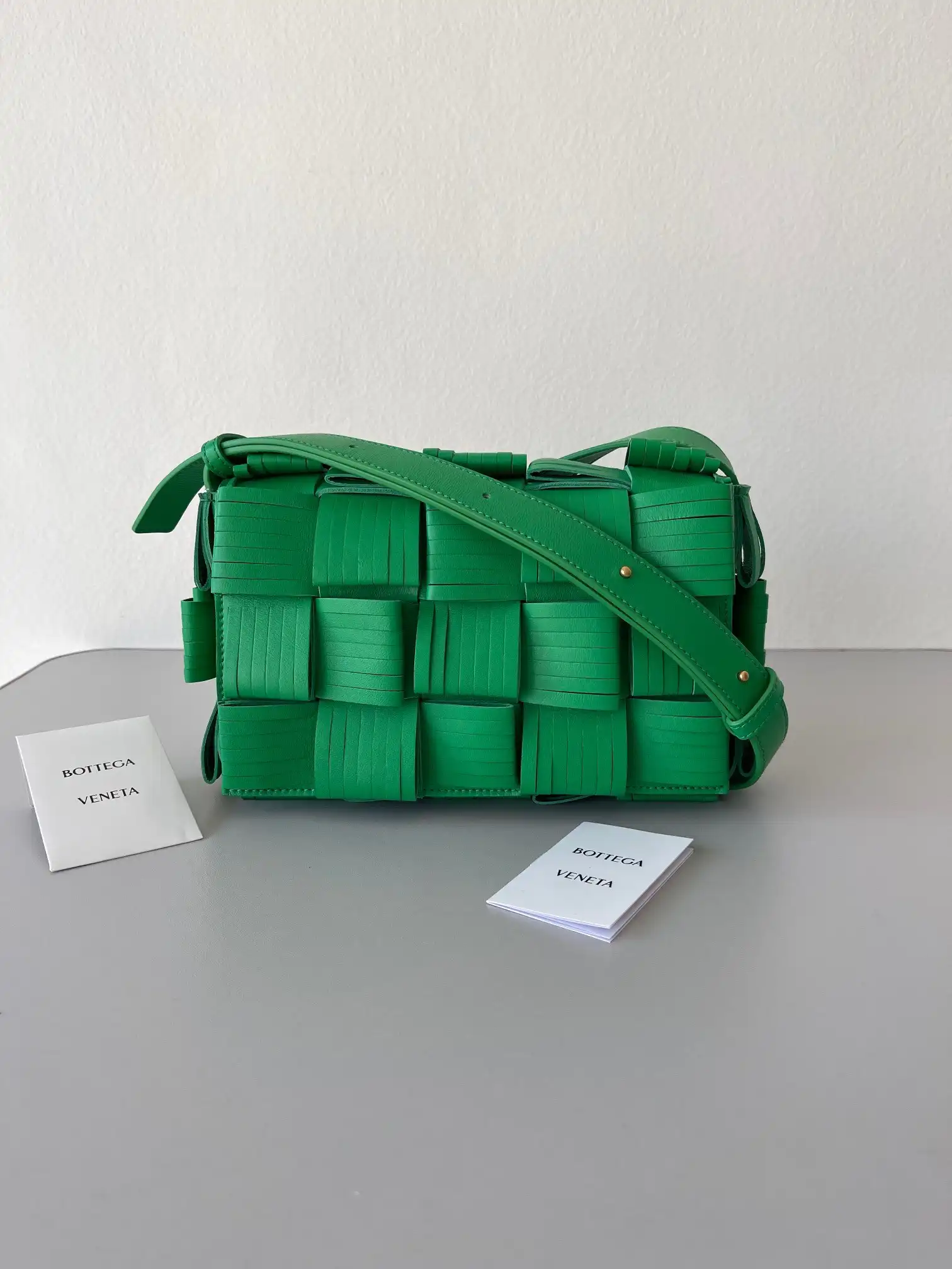 Frstbag ru BOTTEGA VENETA CASSETTE