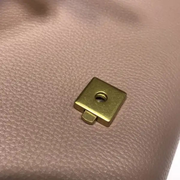 Cheap GUCCI GG Marmont shoulder bag