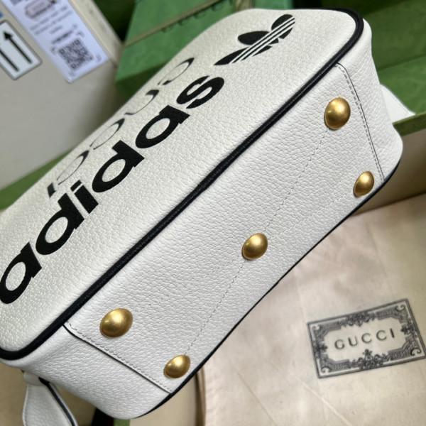 [FREE SHIPPING] Adidas x Gucci small shoulder bag