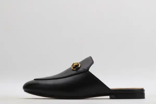 Yupoo bagsoffer GUCCI Princetown leather slipper