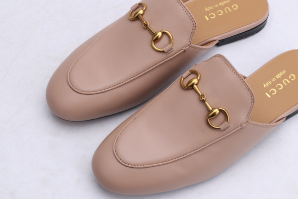 HOT SALE GUCCI Princetown leather slipper